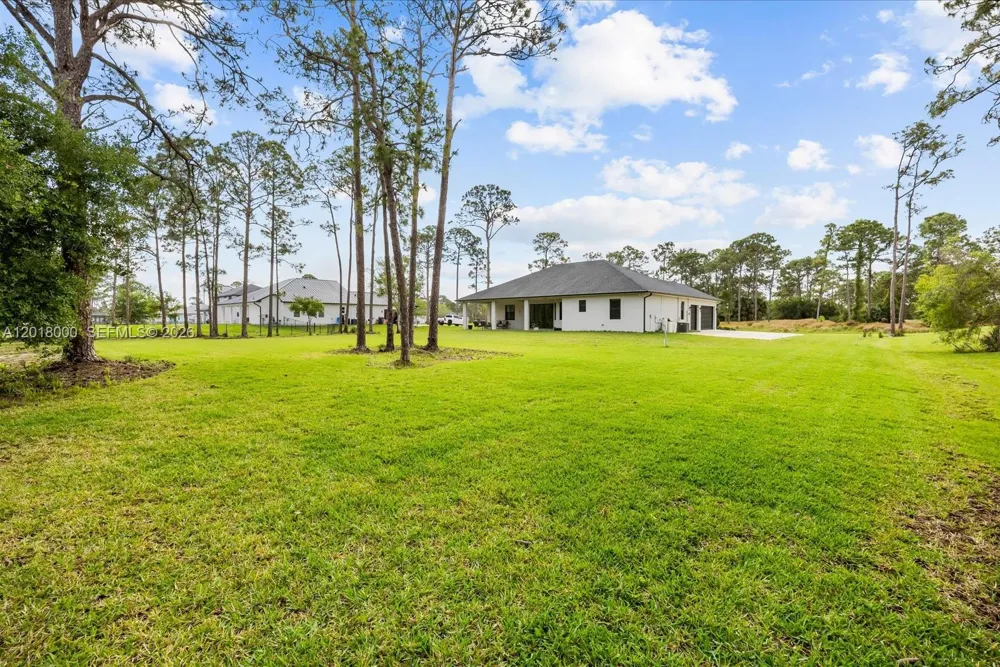 10630 Sugar Pine Dr Fort Pierce, FL 34945