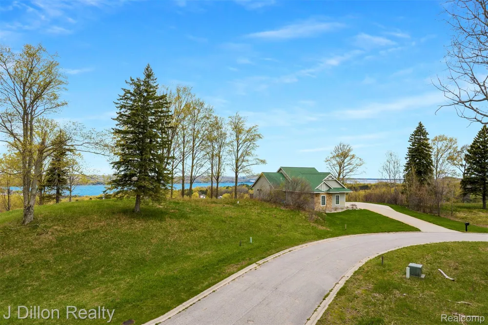 16 Wild Laurel Lane Benzonia Township, MI 49617