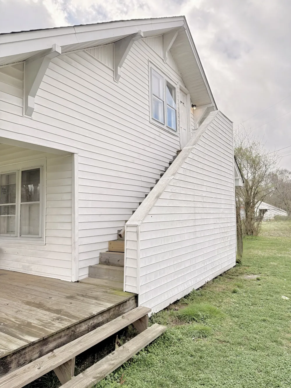 502 Oak Dr #B Manchester, TN 37355