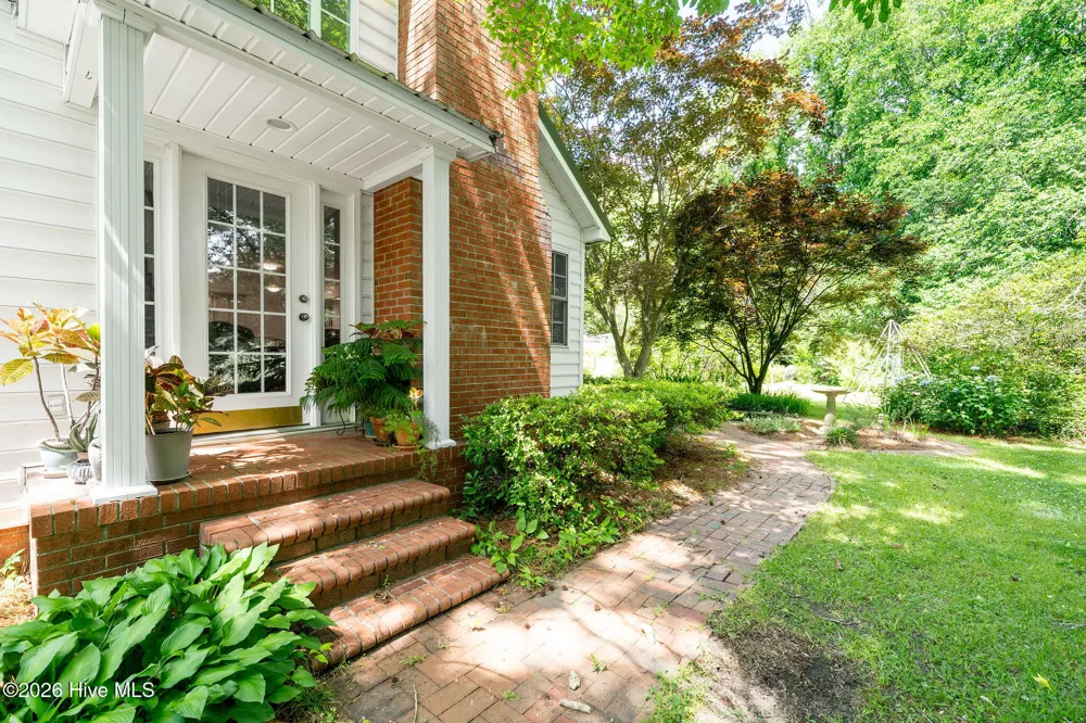 218 Duplin Street Wallace, NC 28466