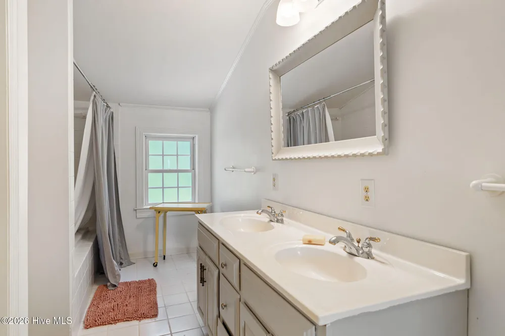 218 Duplin Street Wallace, NC 28466