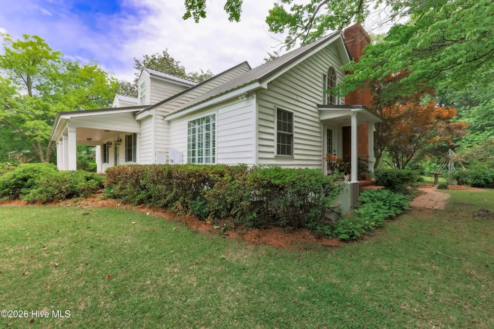 218 Duplin Street Wallace, NC 28466