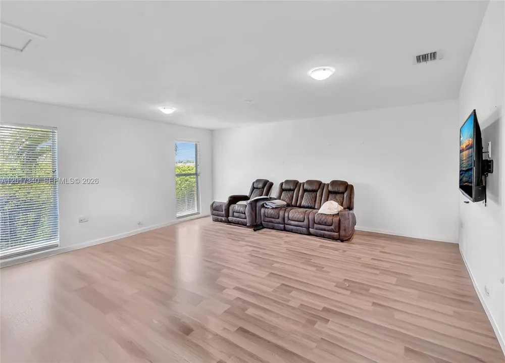 2001 NE 122nd Rd North Miami, FL 33181