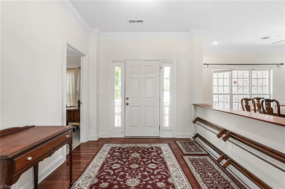 6812 W Whirlaway Court Whitsett, NC 27377