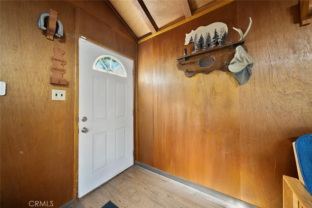 330 Canyon Drive Cedarpines Park, CA 92322