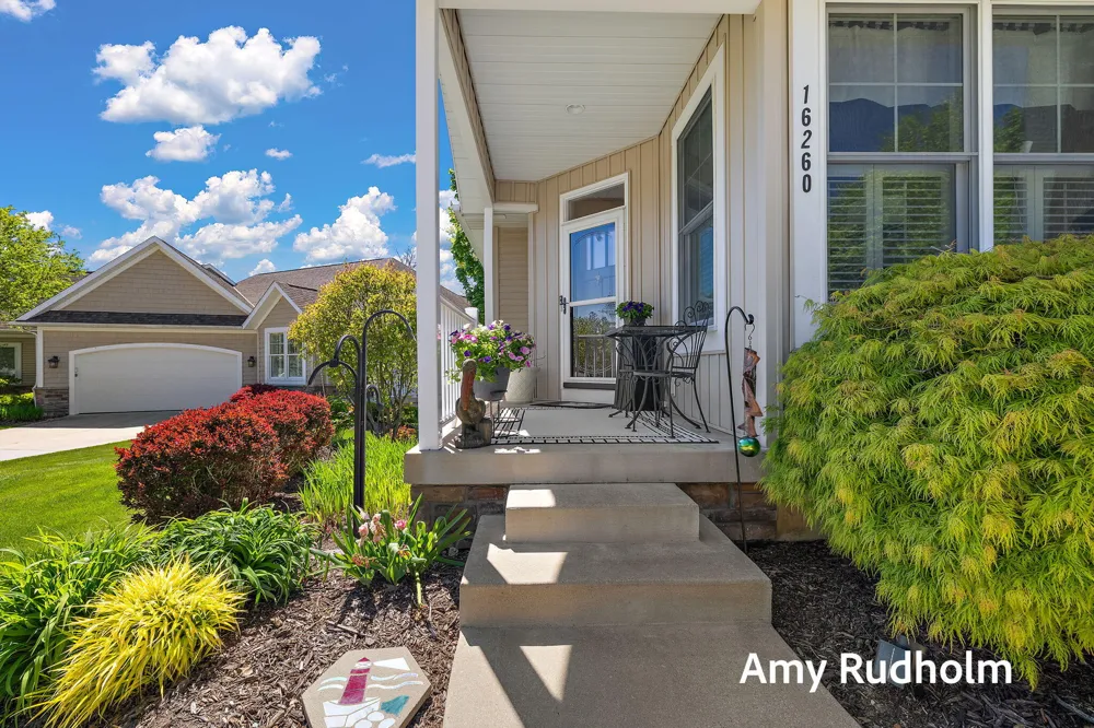 16260 Woodvale Boulevard #34 Ferrysburg City, MI 49456