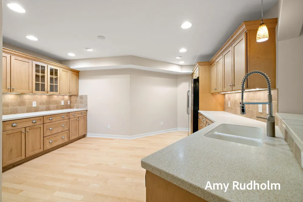 16260 Woodvale Boulevard #34 Ferrysburg City, MI 49456