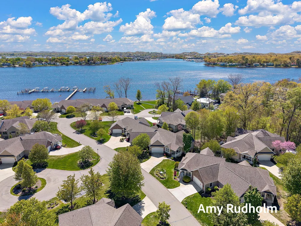 16260 Woodvale Boulevard #34 Ferrysburg City, MI 49456