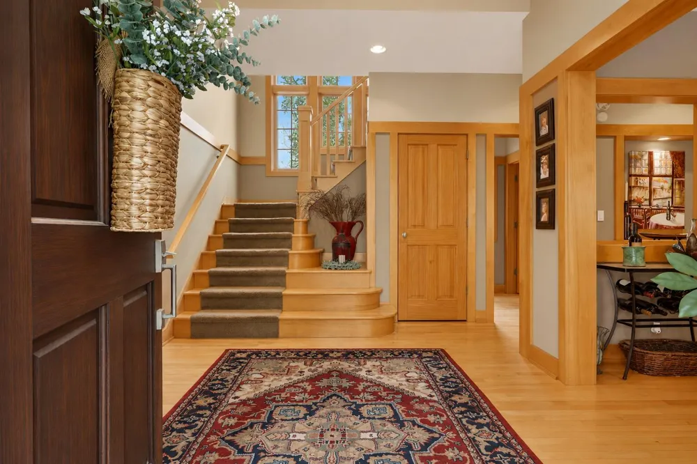 5069 Mountain Ridge Drive NE Ada Township, MI 49301