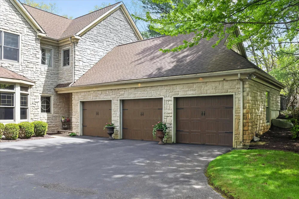 5069 Mountain Ridge Drive NE Ada Township, MI 49301