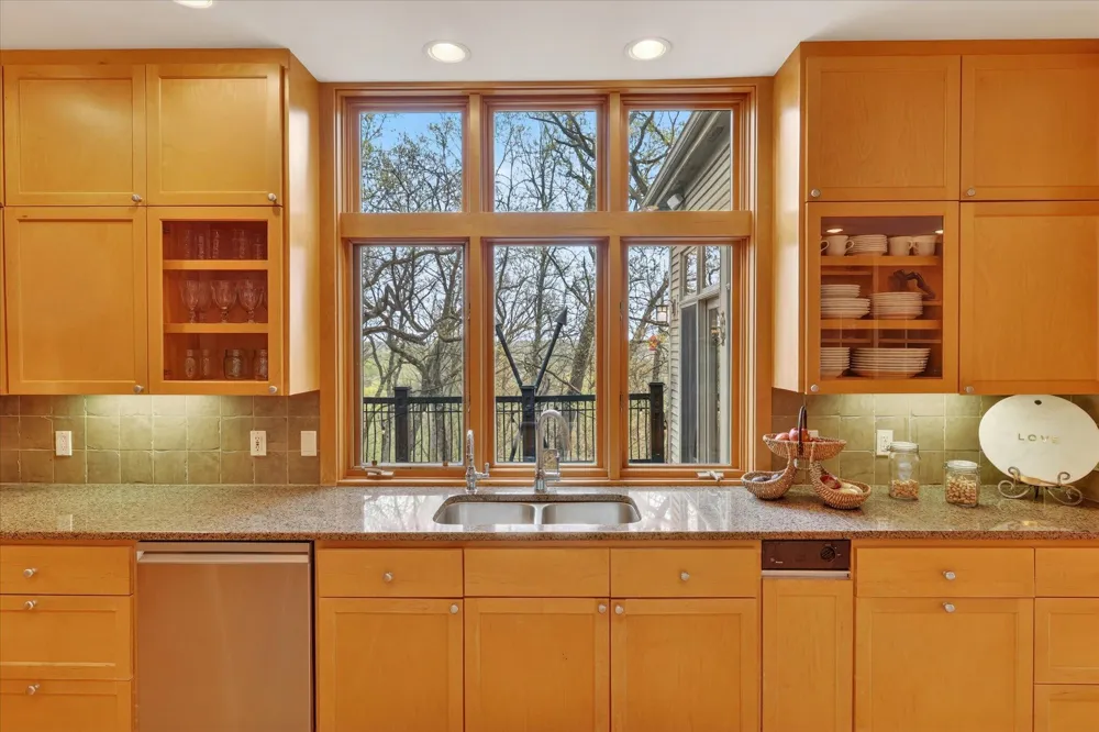 5069 Mountain Ridge Drive NE Ada Township, MI 49301