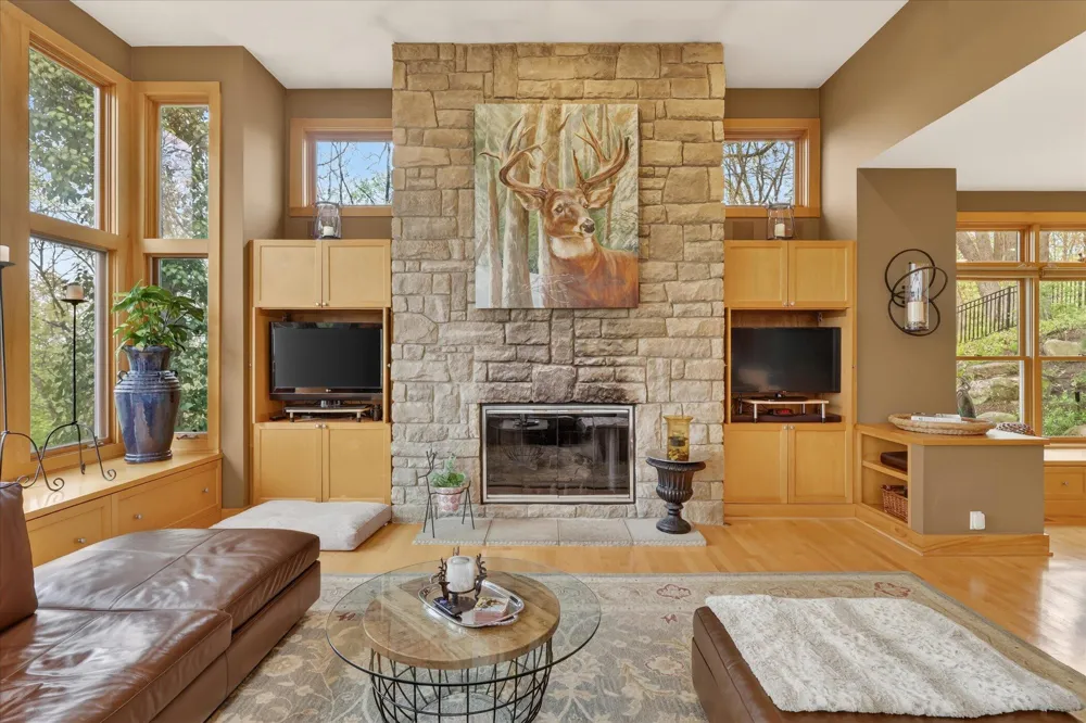 5069 Mountain Ridge Drive NE Ada Township, MI 49301