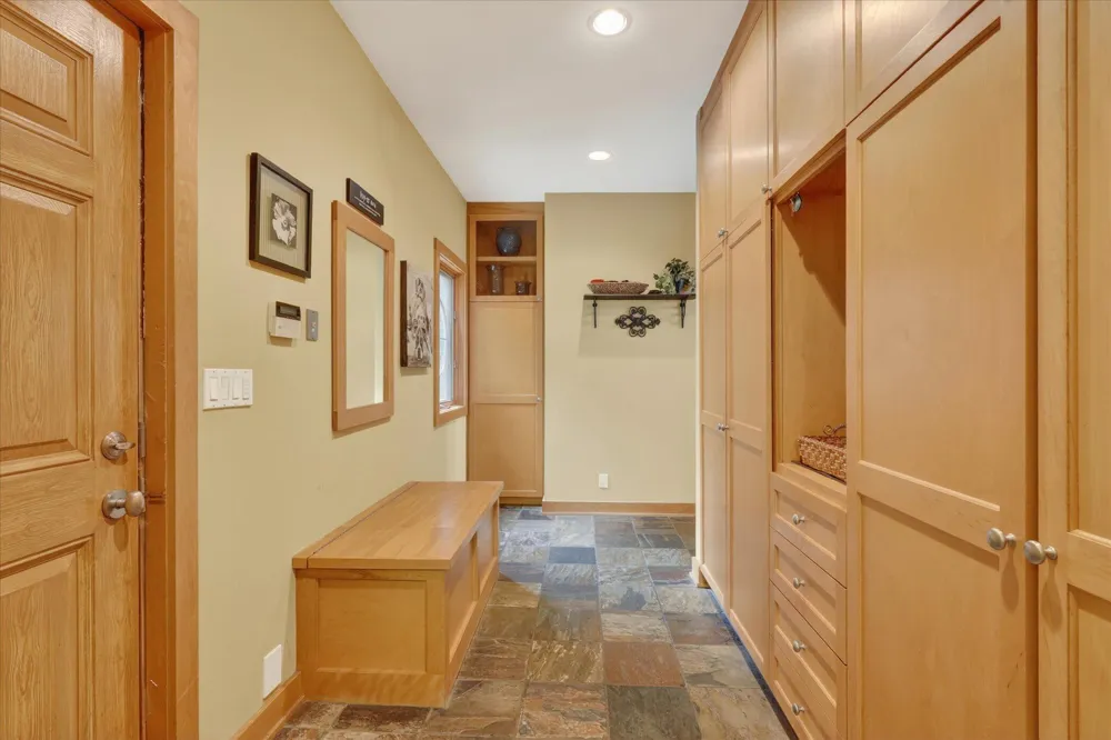 5069 Mountain Ridge Drive NE Ada Township, MI 49301