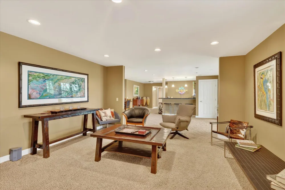 5069 Mountain Ridge Drive NE Ada Township, MI 49301