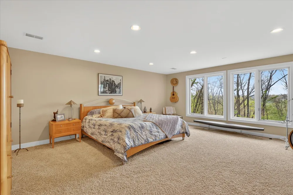 5069 Mountain Ridge Drive NE Ada Township, MI 49301