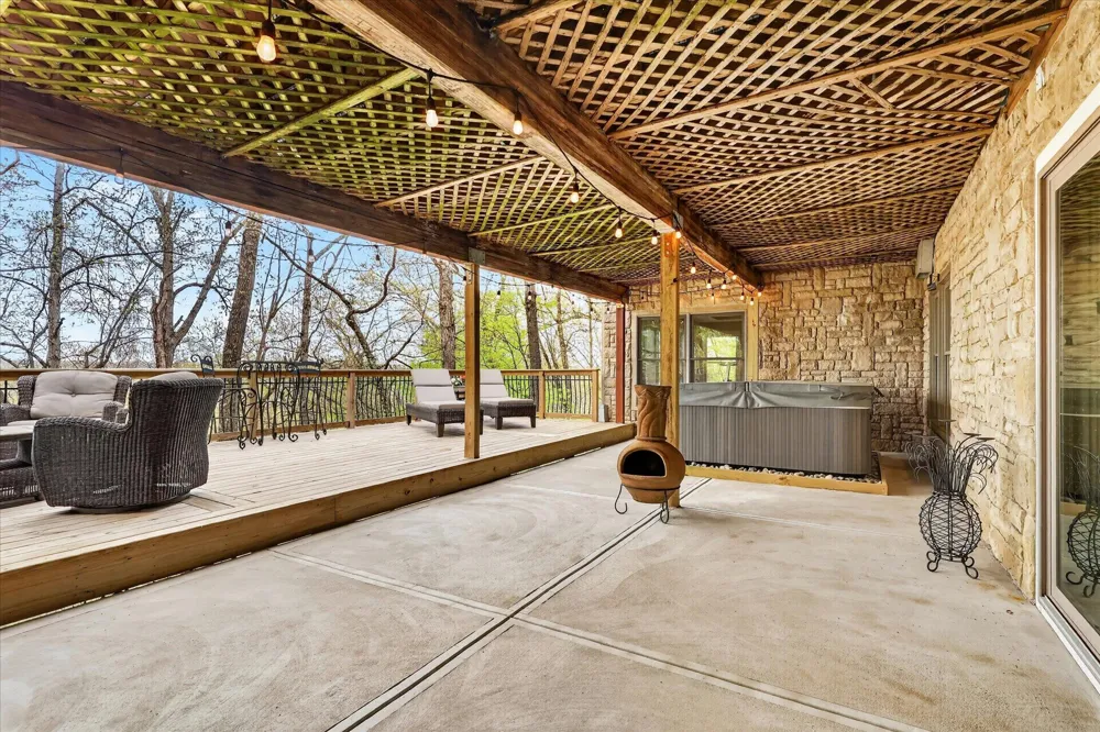 5069 Mountain Ridge Drive NE Ada Township, MI 49301