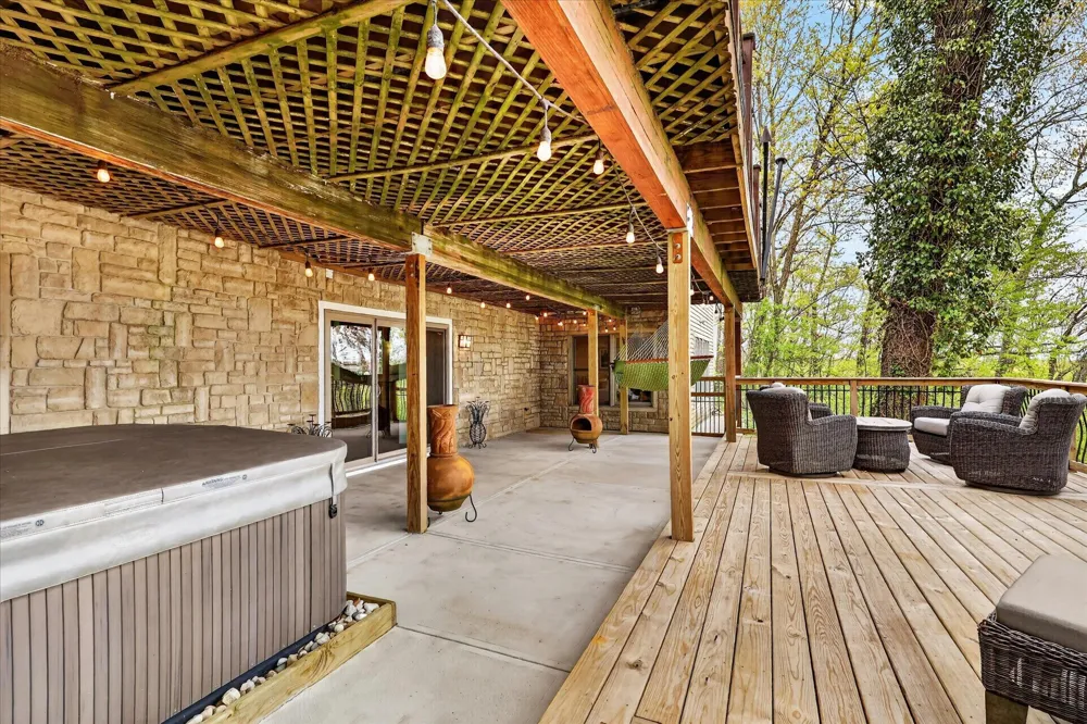 5069 Mountain Ridge Drive NE Ada Township, MI 49301