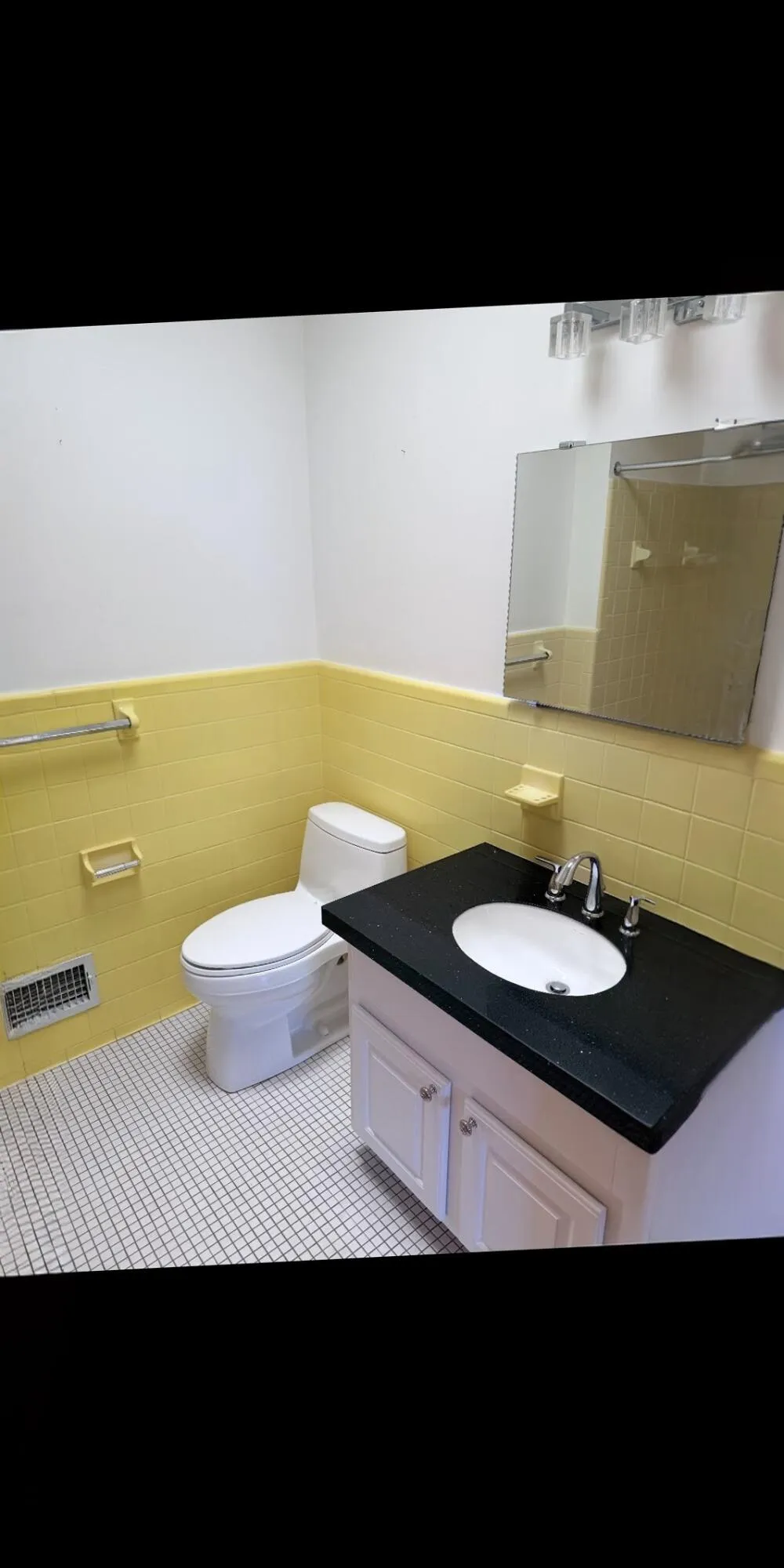 8891 Ball Street Plymouth, MI 48170
