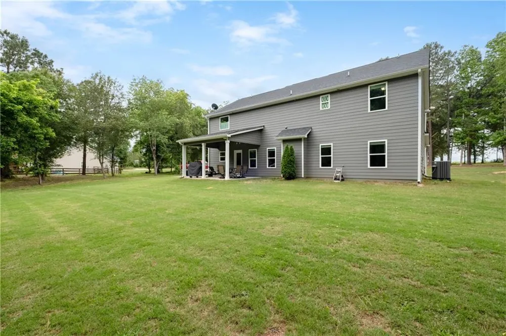 719 Fairview Road Brooks, GA 30205