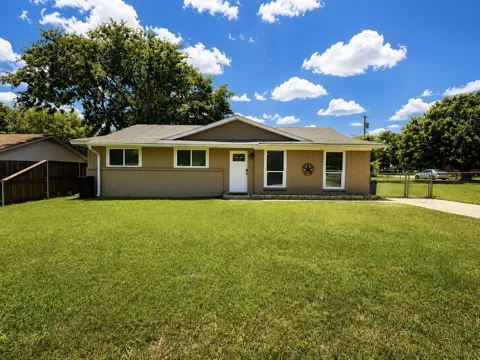 730 Rolling Ridge Lane