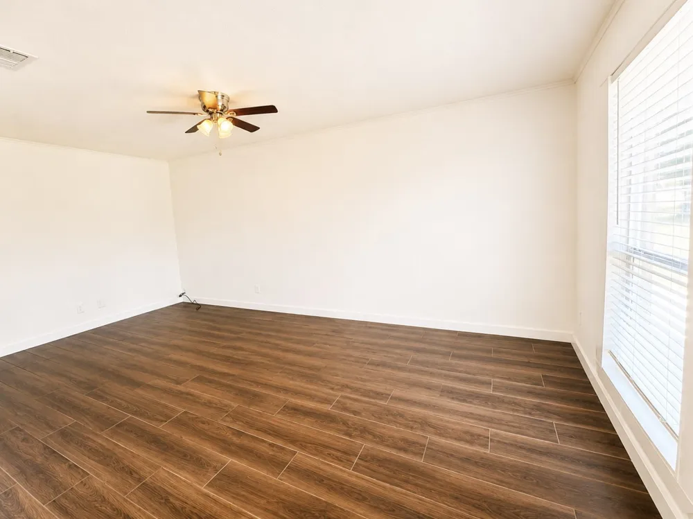 730 Rolling Ridge Lane Duncanville, TX 75116