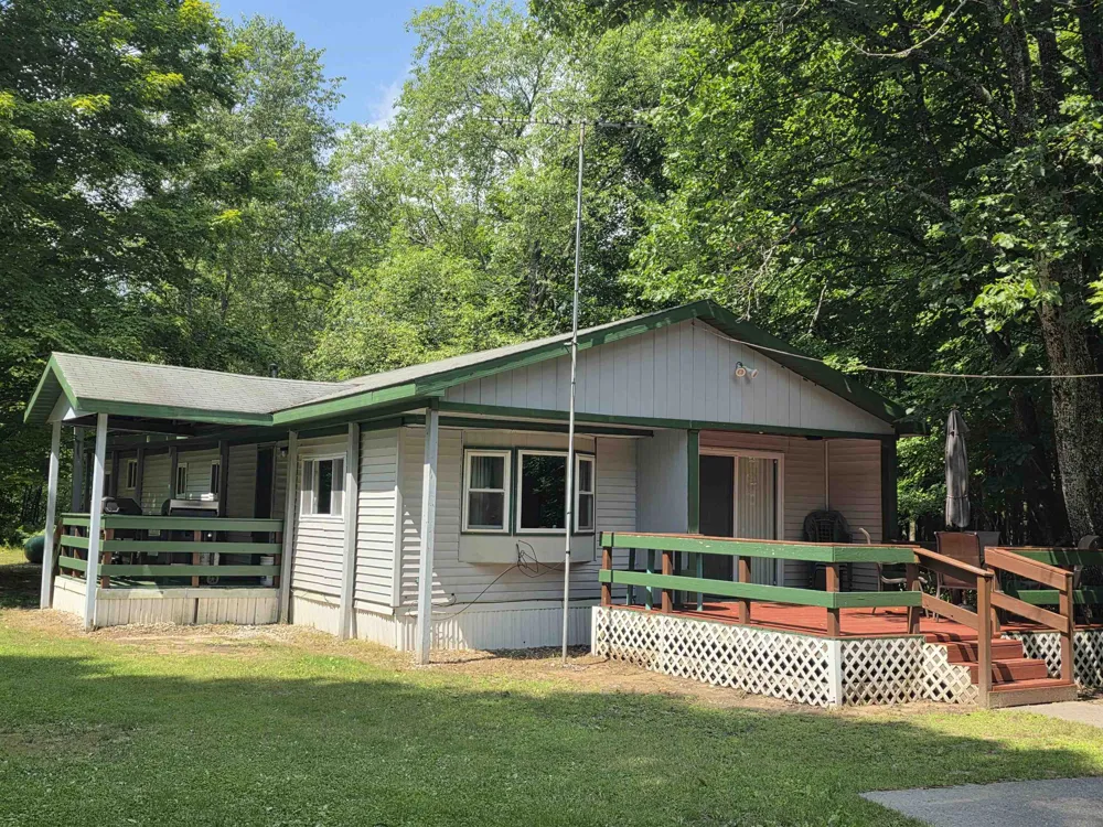 7931 NE Twin Lake Road Coldsprings Township, MI 49659