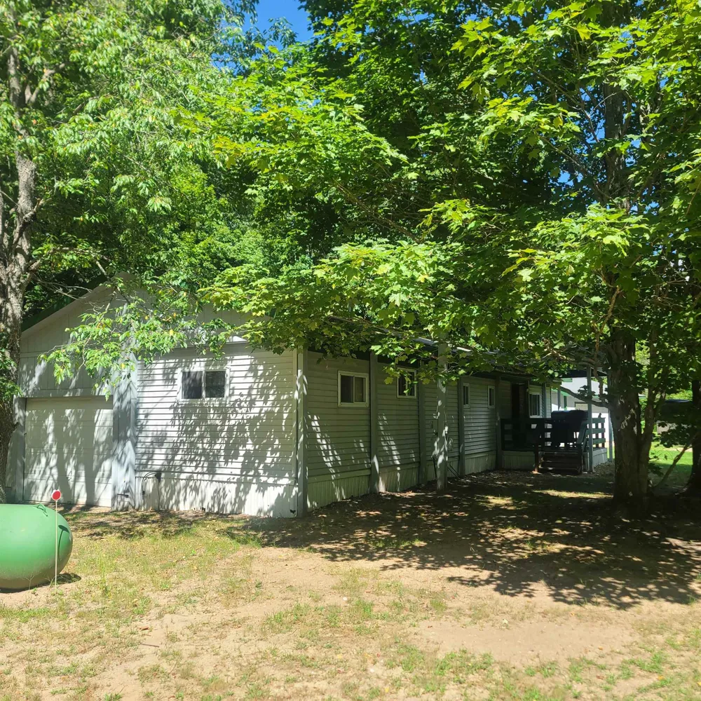 7931 NE Twin Lake Road Coldsprings Township, MI 49659