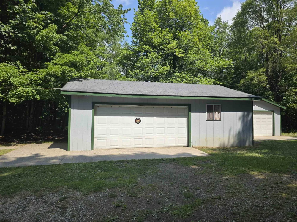 7931 NE Twin Lake Road Coldsprings Township, MI 49659