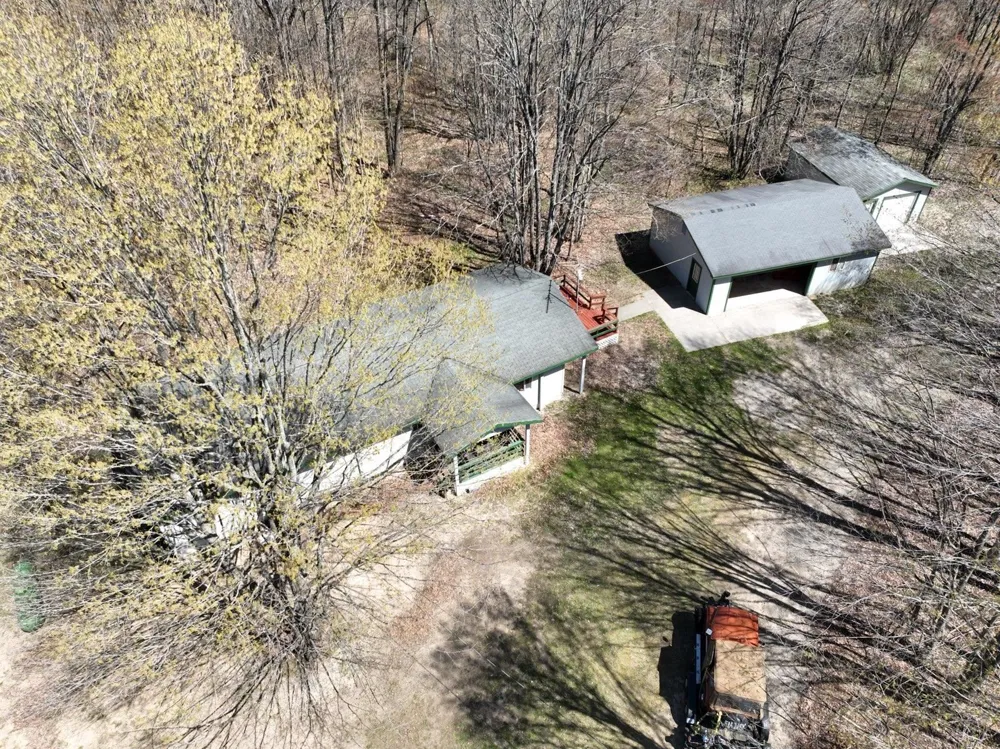 7931 NE Twin Lake Road Coldsprings Township, MI 49659