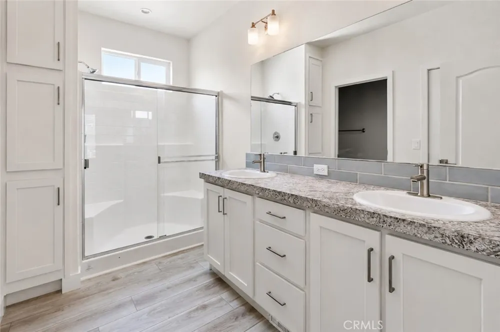 9080 Bloomfield #231 Cypress, CA 90630