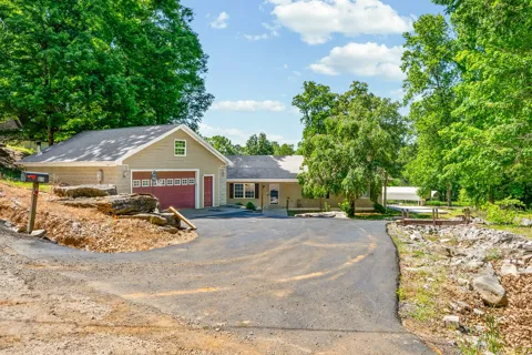 384 Ferrell Cir
