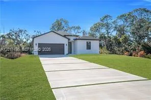 621 GREENBRIAR BLVD Other City - In The State Of Florida, FL 33972