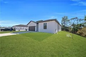 621 GREENBRIAR BLVD Other City - In The State Of Florida, FL 33972