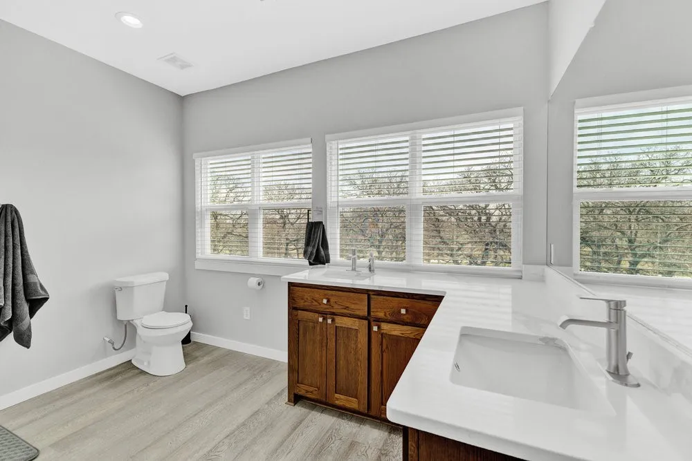 1091 County Road 345 Forestburg, TX 76239
