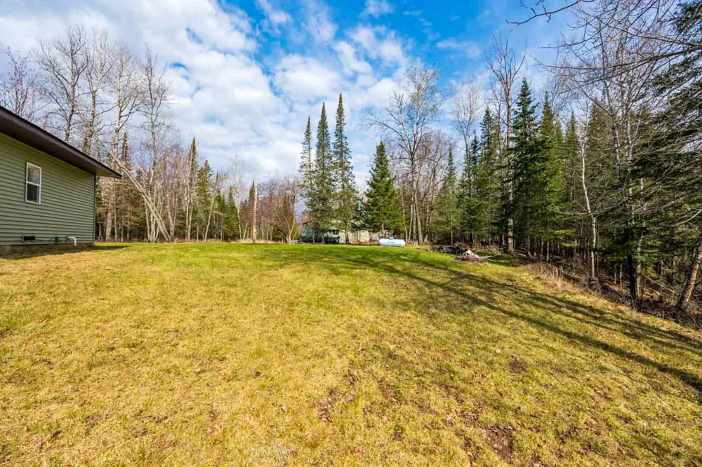 4214 Mcsweeney Road Mountain Iron, MN 55768