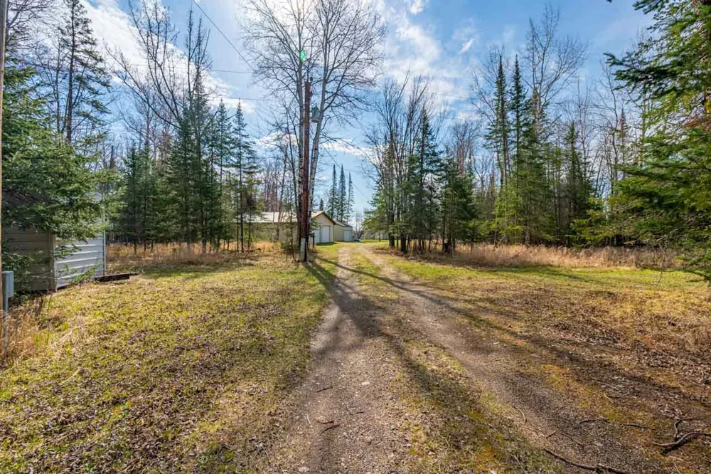 4214 Mcsweeney Road Mountain Iron, MN 55768