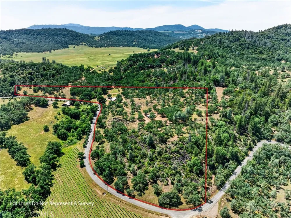 13505 Spruce Grove Lower Lake, CA 95457