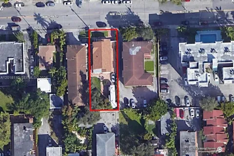 1442 NW 2nd St