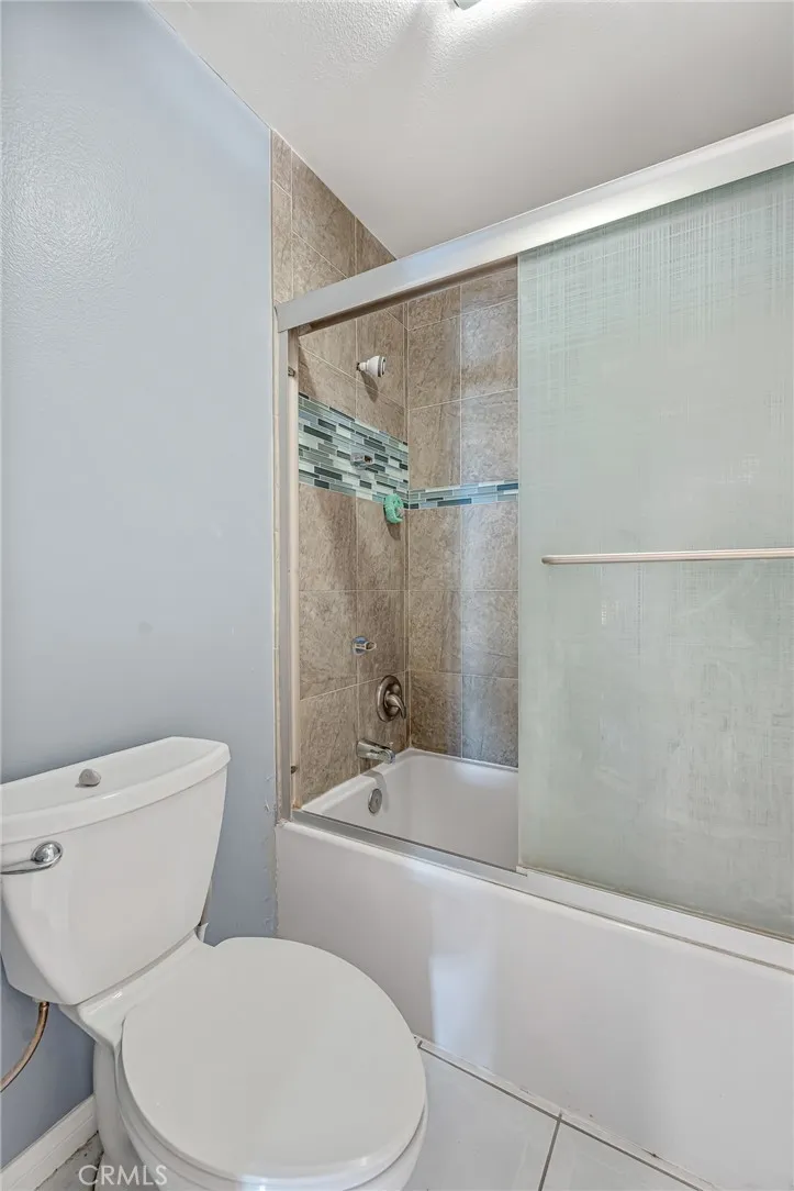 3016 Shane Dr. Colton, CA 92324