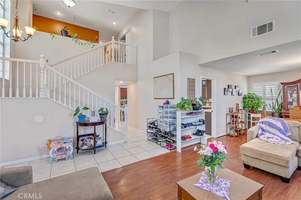 3016 Shane Dr. Colton, CA 92324