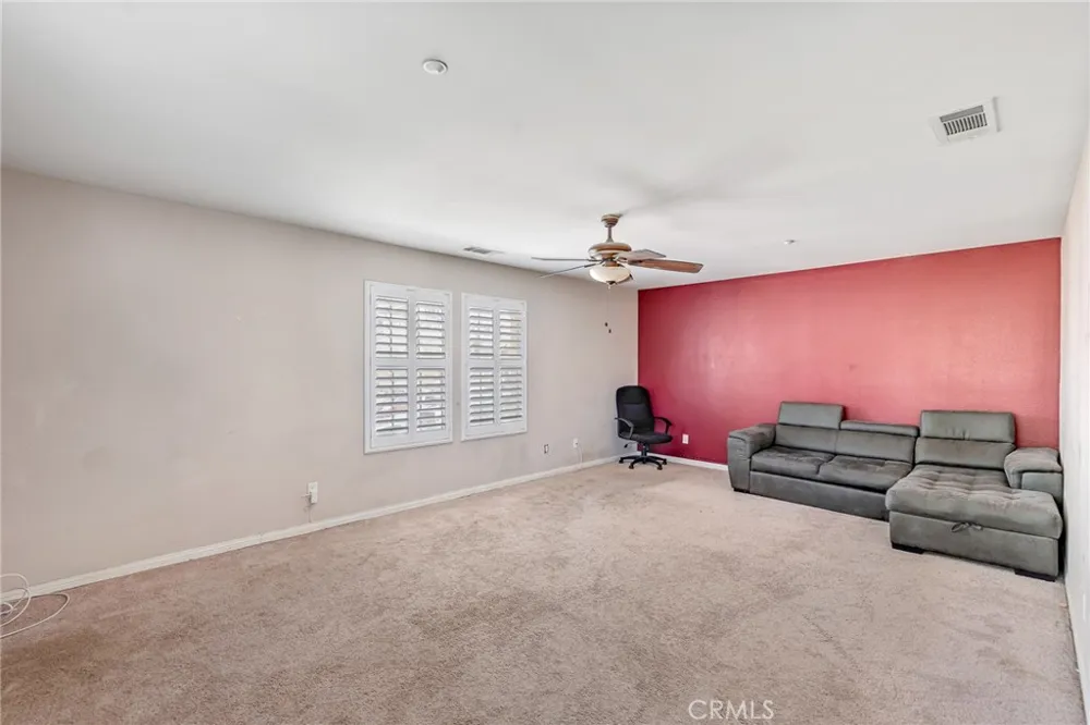 3016 Shane Dr. Colton, CA 92324