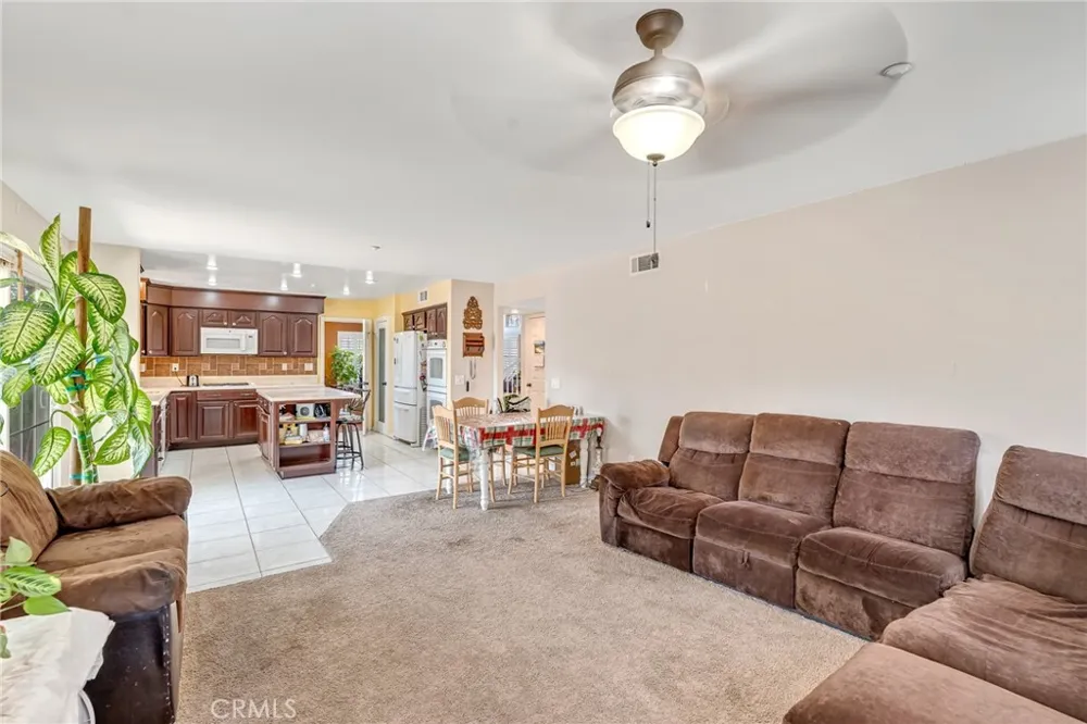 3016 Shane Dr. Colton, CA 92324
