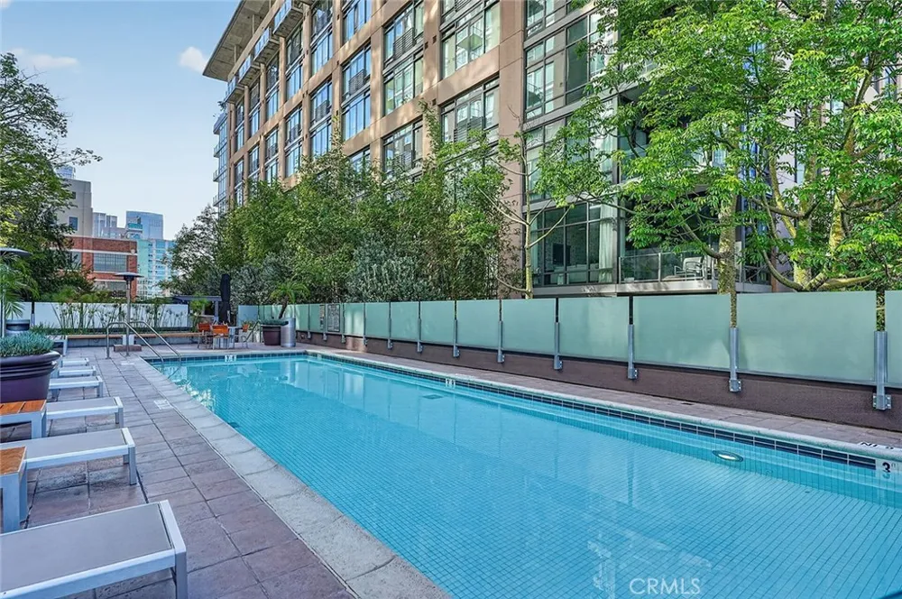 1100 South Hope St #1006 Los Angeles, CA 90015