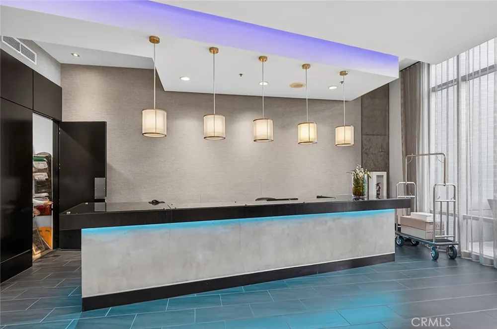 1100 South Hope St #1006 Los Angeles, CA 90015
