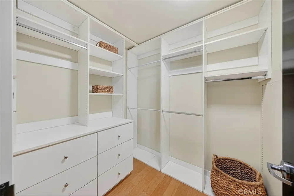 1100 South Hope St #1006 Los Angeles, CA 90015