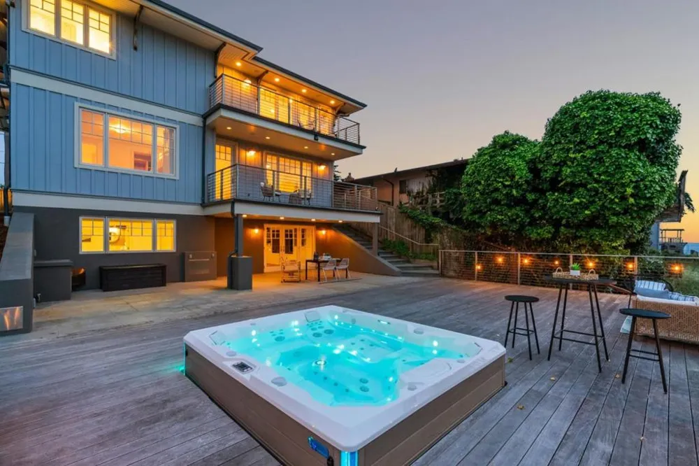 185 14th Avenue Santa Cruz, CA 95062