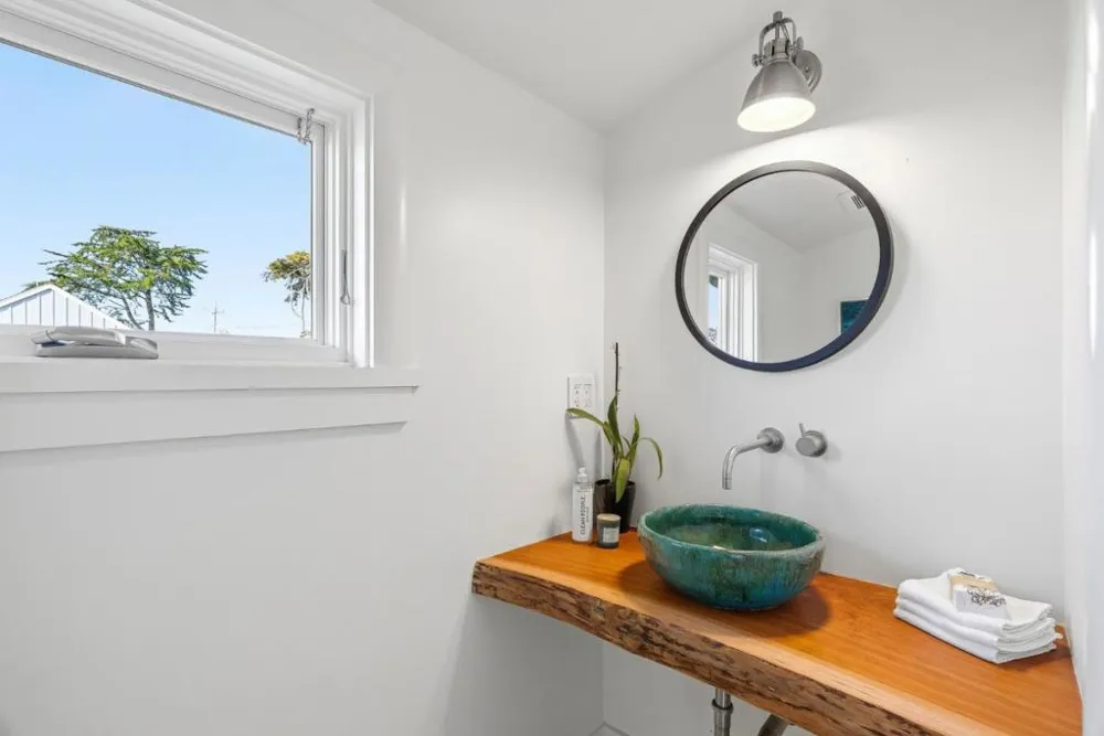185 14th Avenue Santa Cruz, CA 95062
