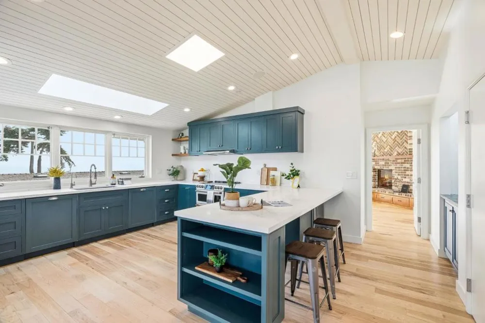 185 14th Avenue Santa Cruz, CA 95062