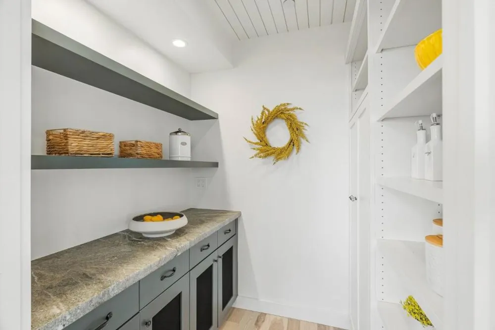 185 14th Avenue Santa Cruz, CA 95062