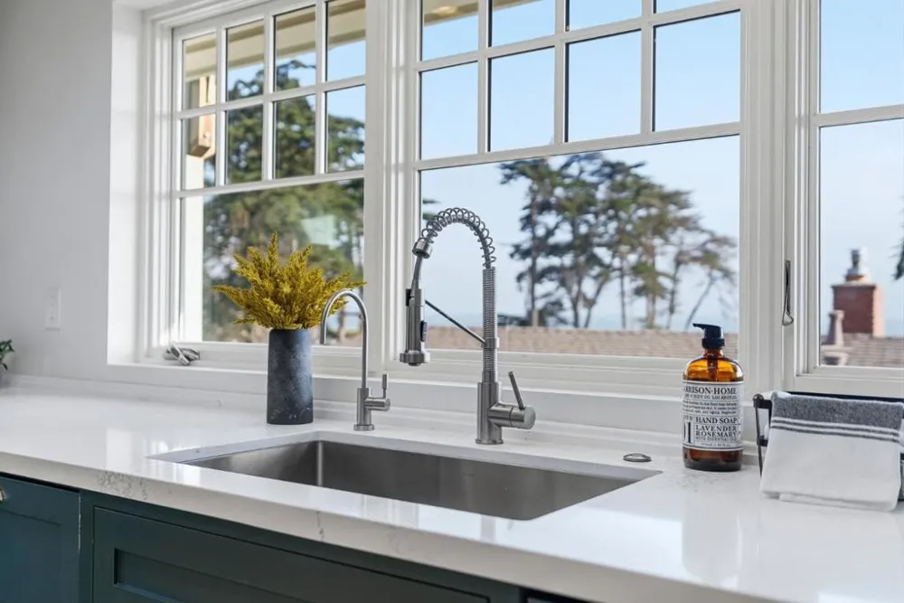 185 14th Avenue Santa Cruz, CA 95062